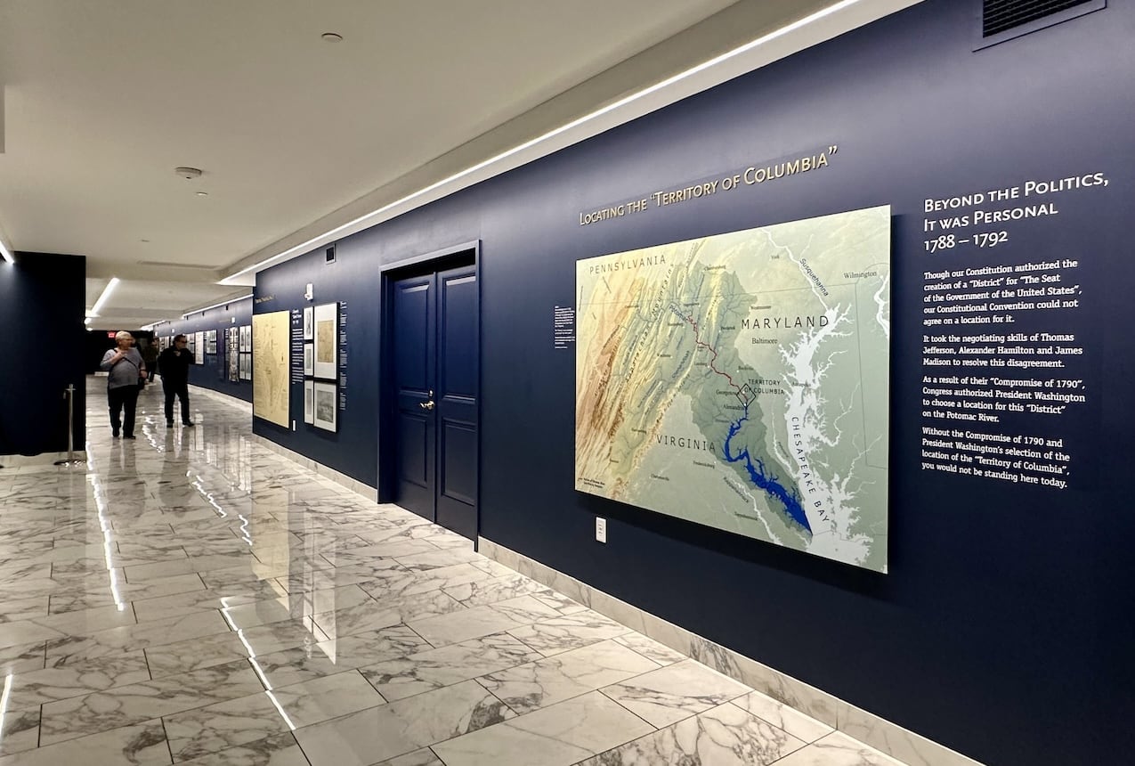 Le premier couloir de la Old Post Office à Washington, qui sert de musée