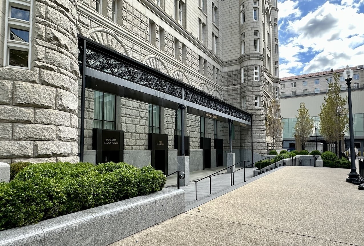 Photo de l'entrée de la Old Post Office à Washington